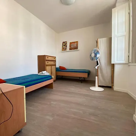 Apartman Firefly Bay Flat - Cozy A Few Steps From Maggiore