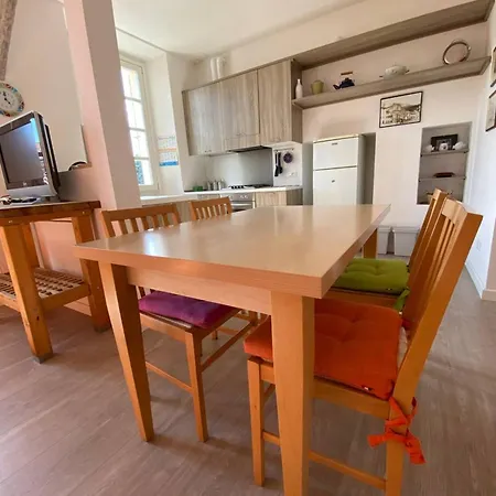 Firefly Bay Flat - Cozy A Few Steps From Maggiore * Arona