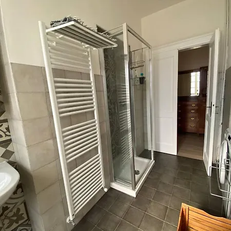 Firefly Bay Flat - Cozy A Few Steps From Maggiore Apartment *