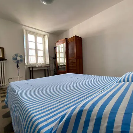Apartman Firefly Bay Flat - Cozy A Few Steps From Maggiore