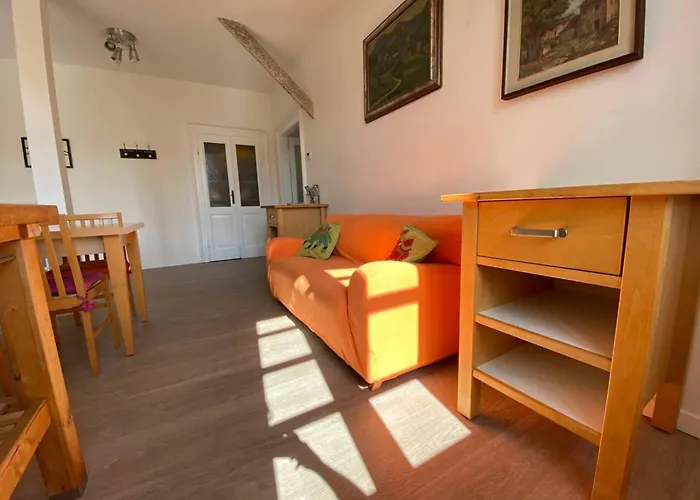 Apartamento Firefly Bay Flat - Cozy A Few Steps From Maggiore *