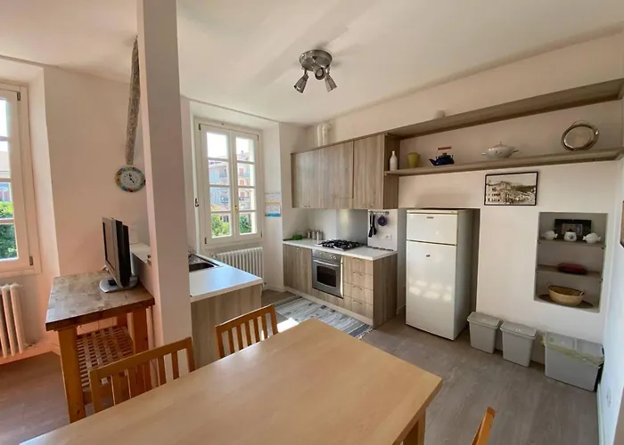 Firefly Bay Flat - Cozy A Few Steps From Maggiore * Arona