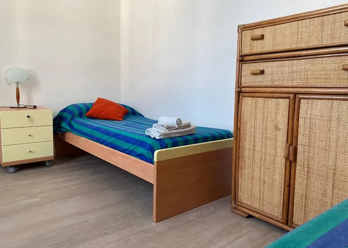 Firefly Bay Flat - Cozy A Few Steps From Maggiore Apartamento