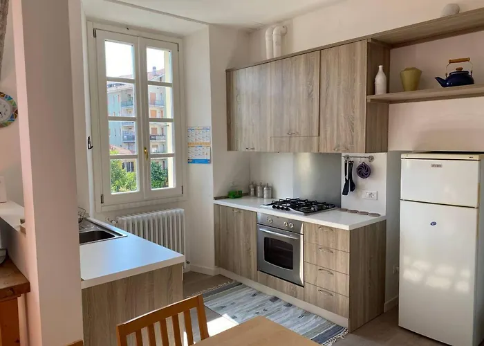 Firefly Bay Flat - Cozy A Few Steps From Maggiore Arona