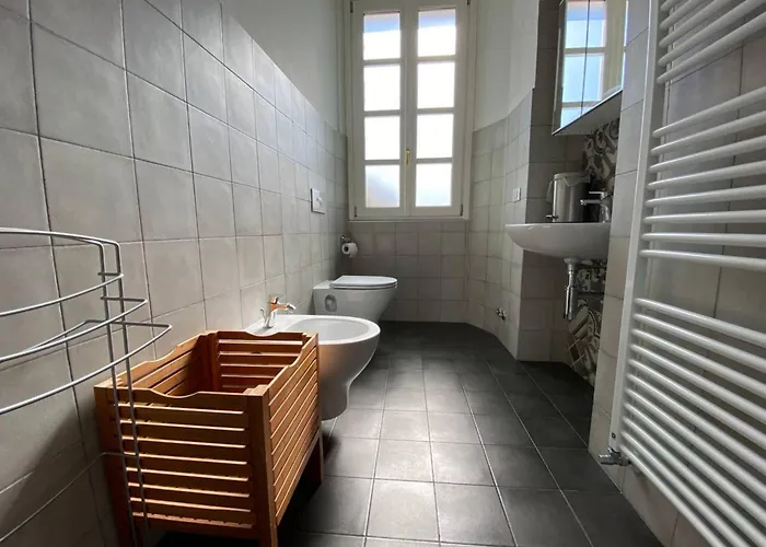 Firefly Bay Flat - Cozy A Few Steps From Maggiore Apartamento