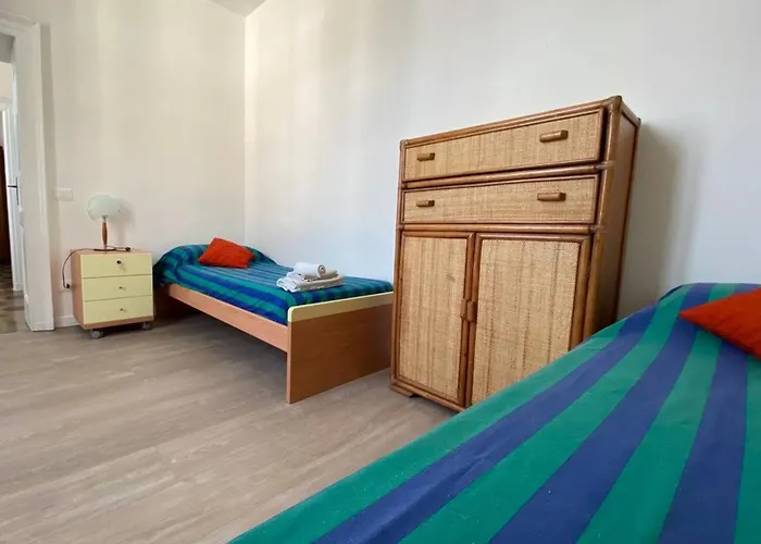 Apartamento Firefly Bay Flat - Cozy A Few Steps From Maggiore